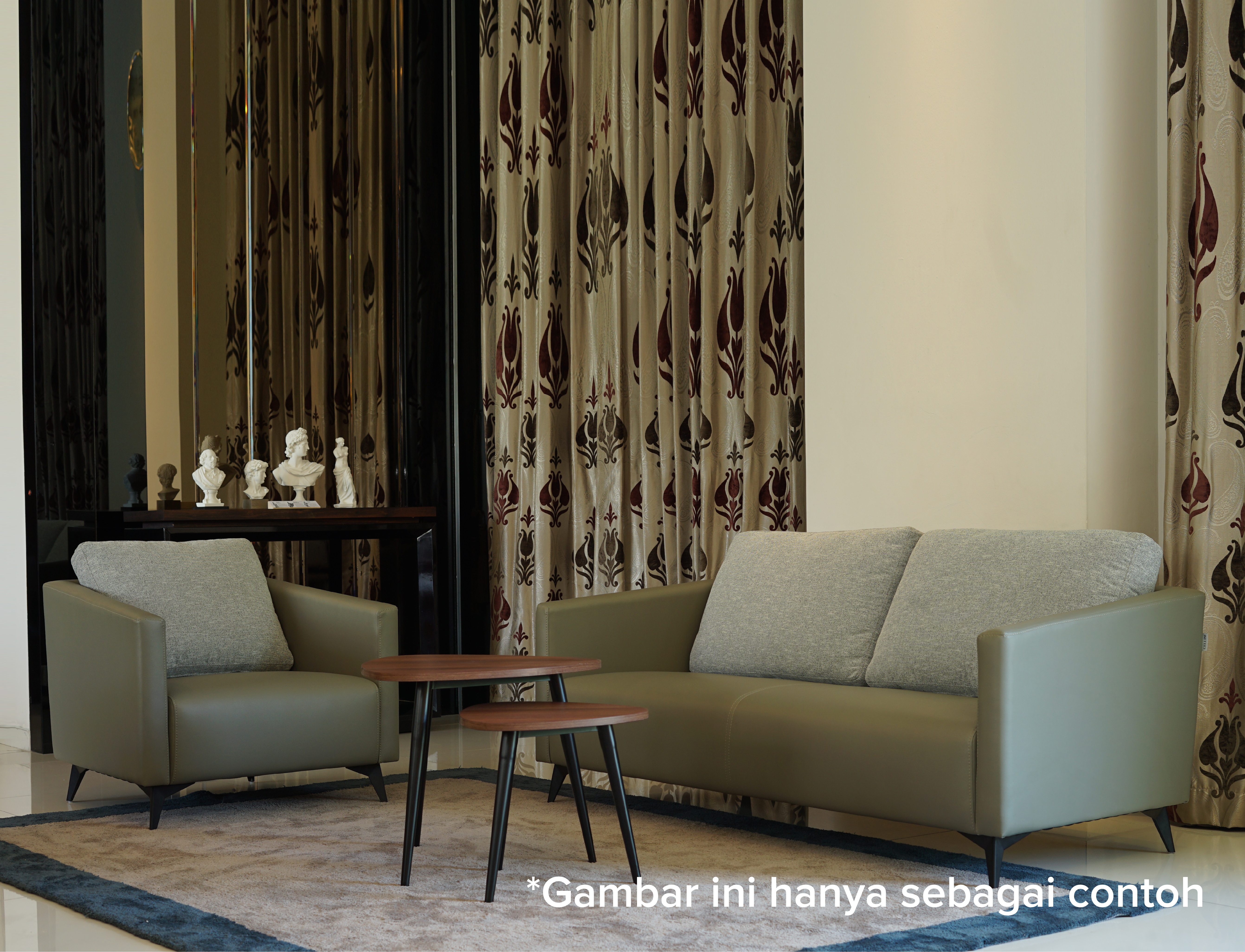 Sofa Kain atau Sofa Kulit?